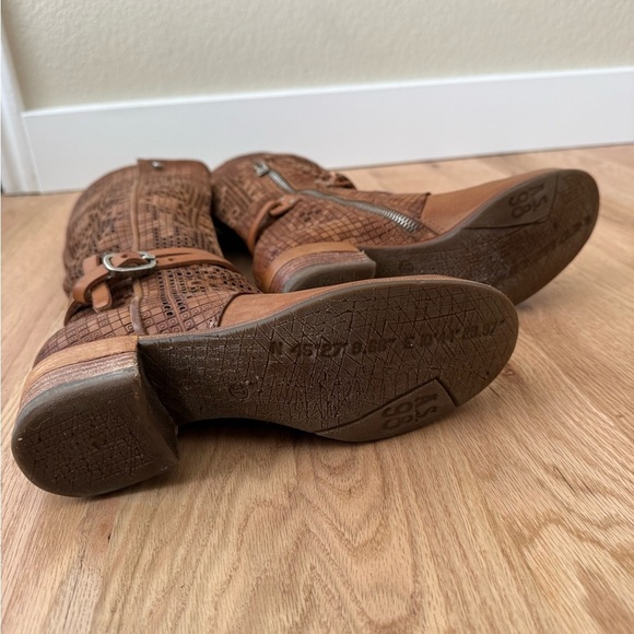 A.S. 98 Gene Boho Brown Leather Perforated Knee High Boots Size EU 37 | US 6.5-7 - Picture 6 of 14